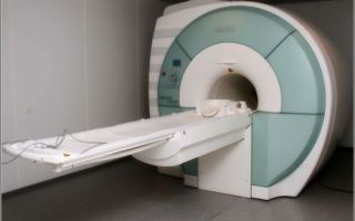 Как проводится магнитно-резонансная томография позвоночника