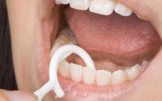 Symptoms of periodontal disease and the basics of preventing the development of the disease