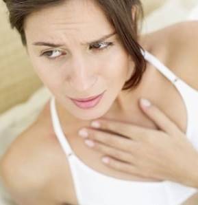 Почему болит горло и как унять кашель при беременности