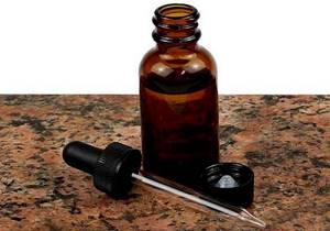 Лечение мастопатии чистотелом: действие и эффективные рецепты