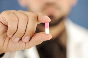 Антибиотики при кашле у взрослых: какие выбрать и как принимать